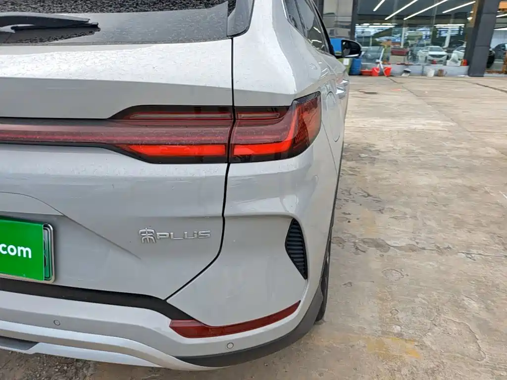BYD PLUS New Energy — миниатюра 8