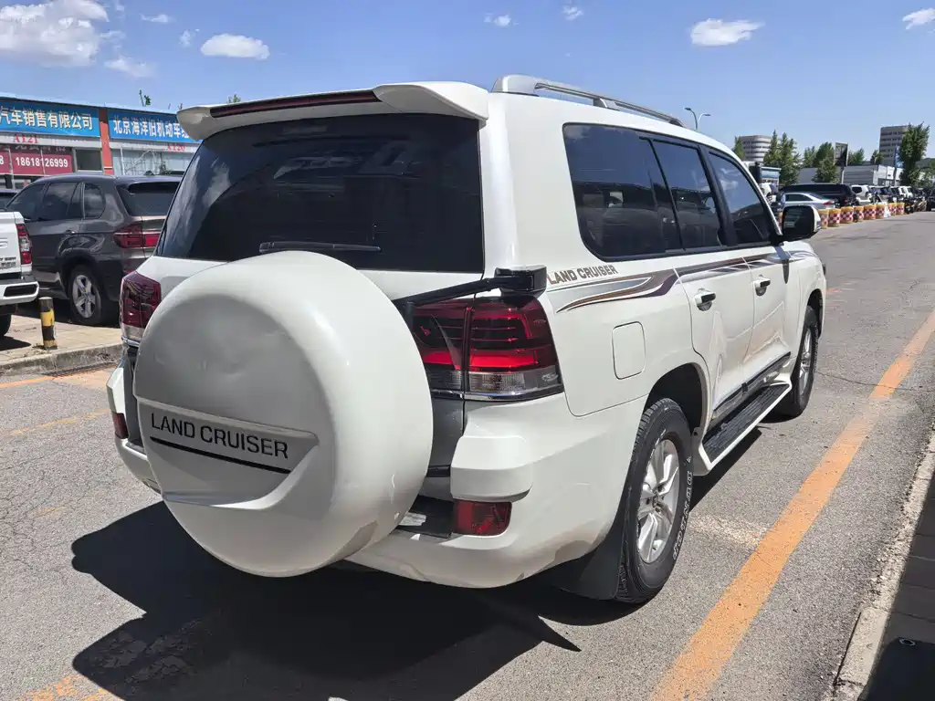 Toyota Land Cruiser 2019 4.0L AT