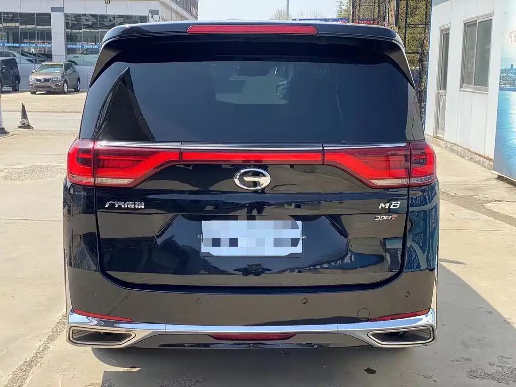 GAC TRUMPCHI M8