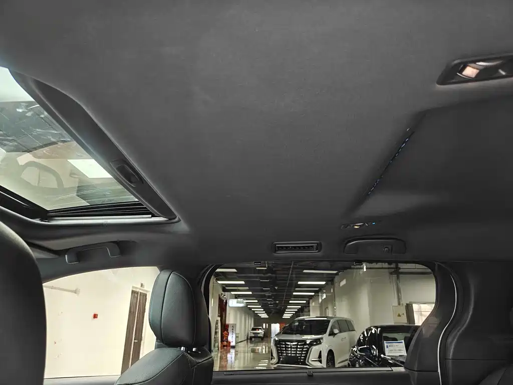 Toyota Sienna — фотографии объявления, Фото 10