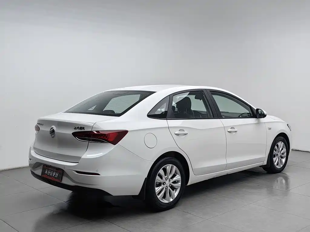 Buick Excelle — миниатюра 2