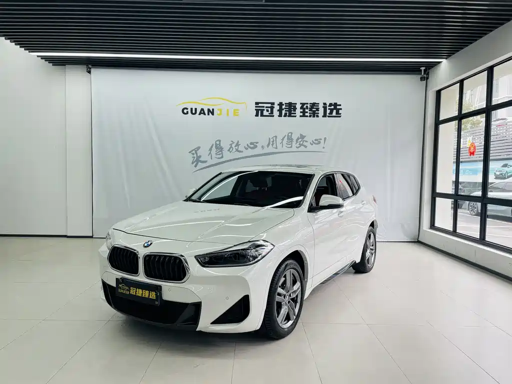 BMW X2