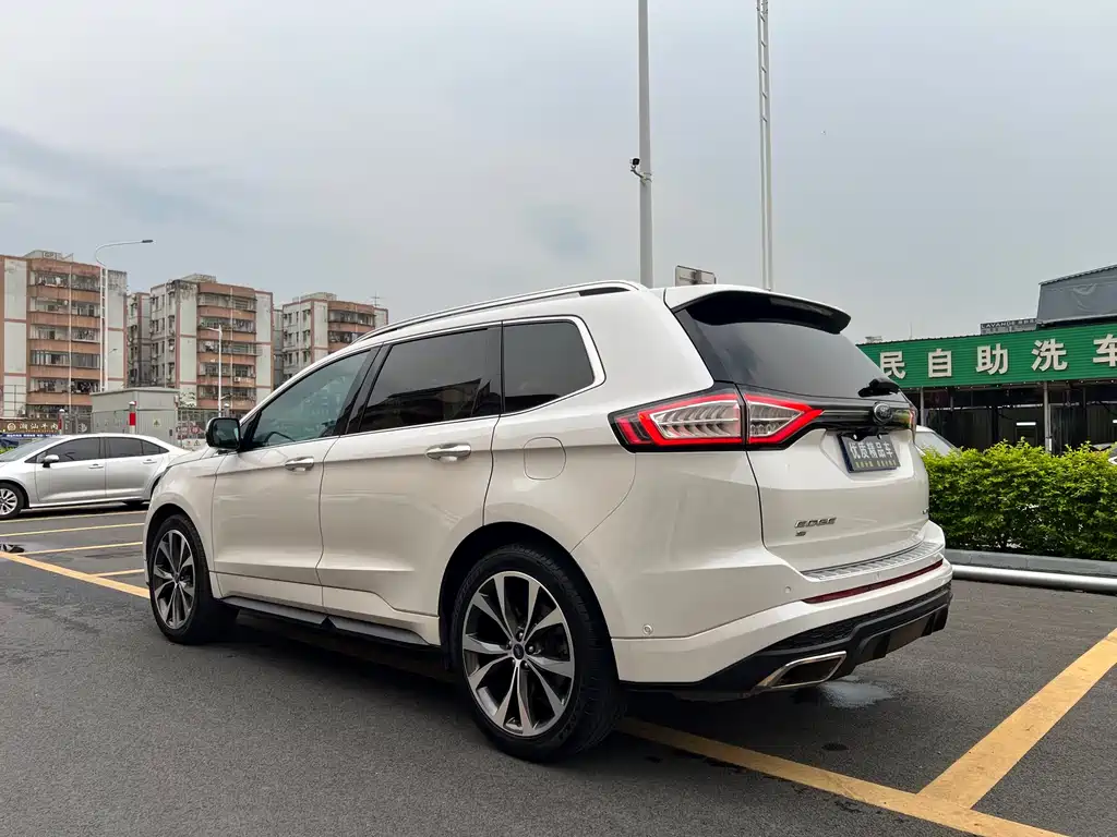 Ford Edge 2016 EcoBoost 330 V6 Sport 7 мест