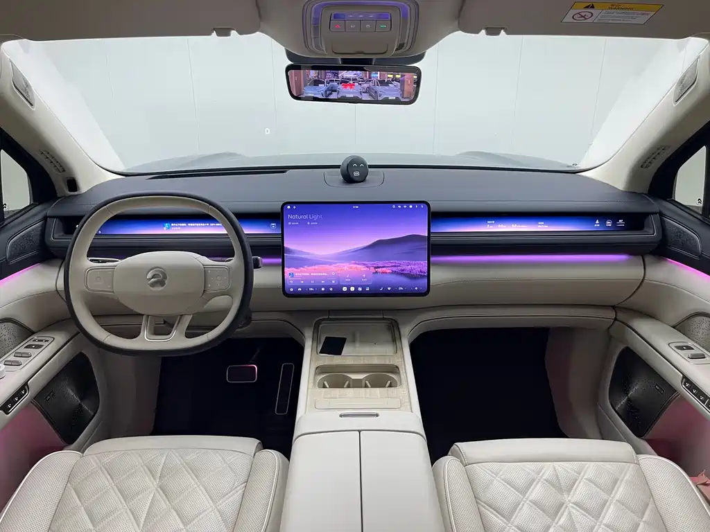 NIO ES8 2026 мест Executive