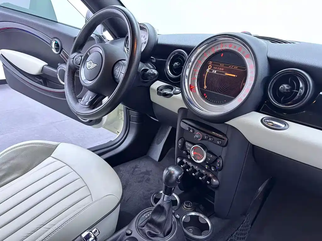 MINI Mini Coupe — миниатюра 12
