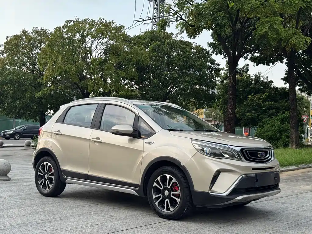 Geely Vision X3 — миниатюра 3