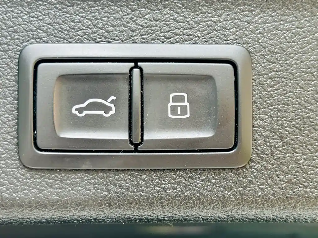 Audi Q3 — миниатюра 11