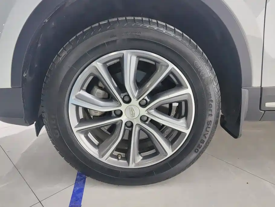 Geely Boyue — миниатюра 6