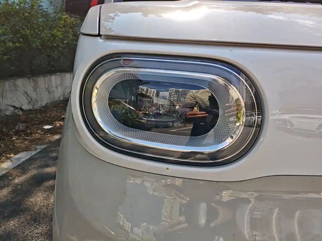 Wuling MINIEV — миниатюра 7