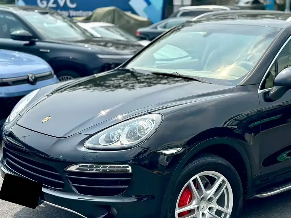 Porsche Cayenne — миниатюра 2