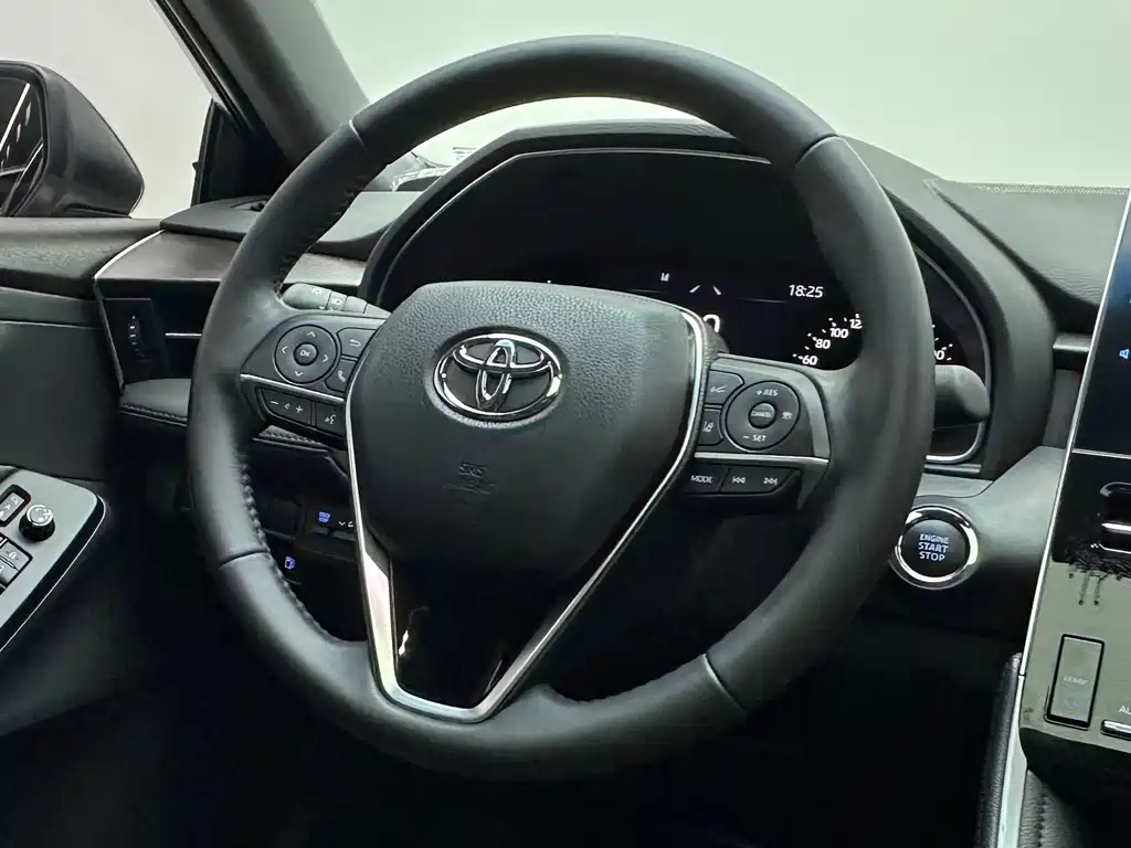 Toyota Avalon — миниатюра 11