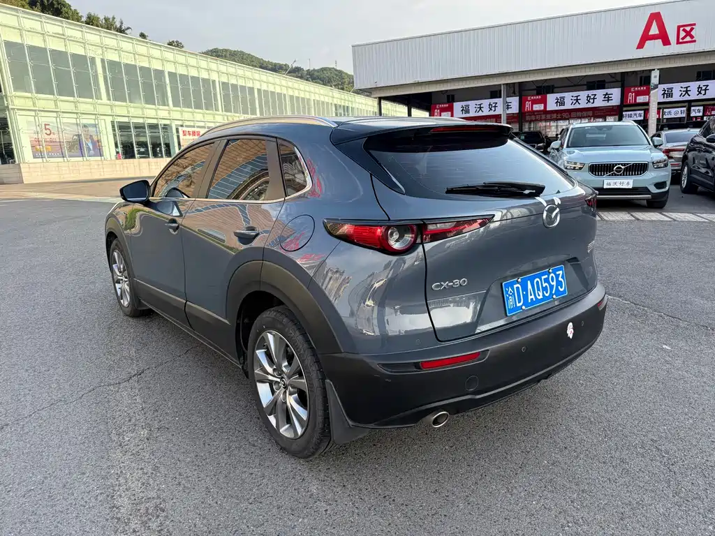 Mazda CX-30 — миниатюра 7