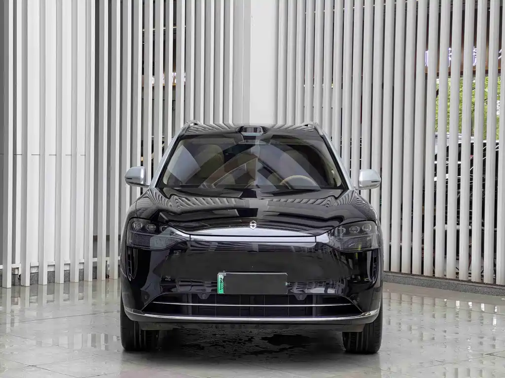 Aito M9 2025 Ultra 52kWh 6 мест (192 ）
