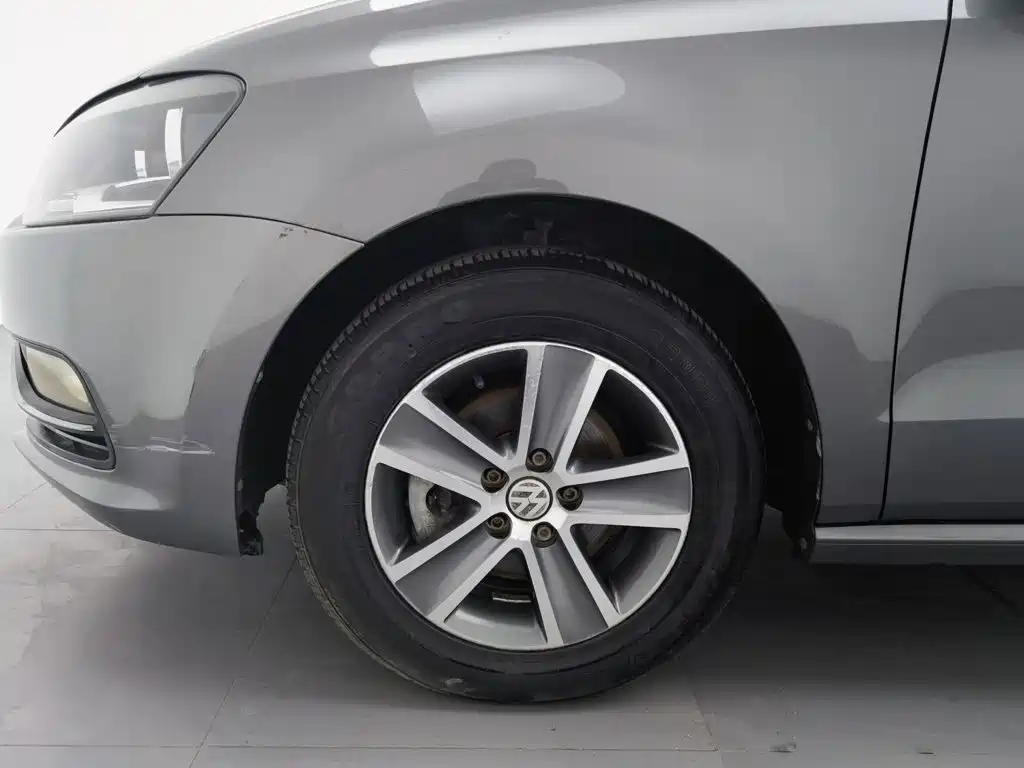 Volkswagen Polo — миниатюра 17