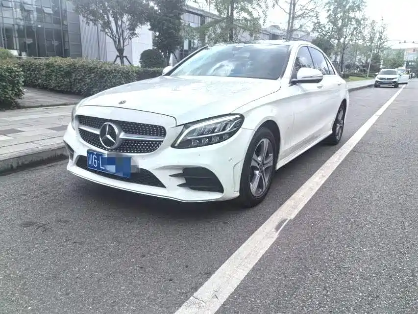 Mercedes-Benz C-Class 2019