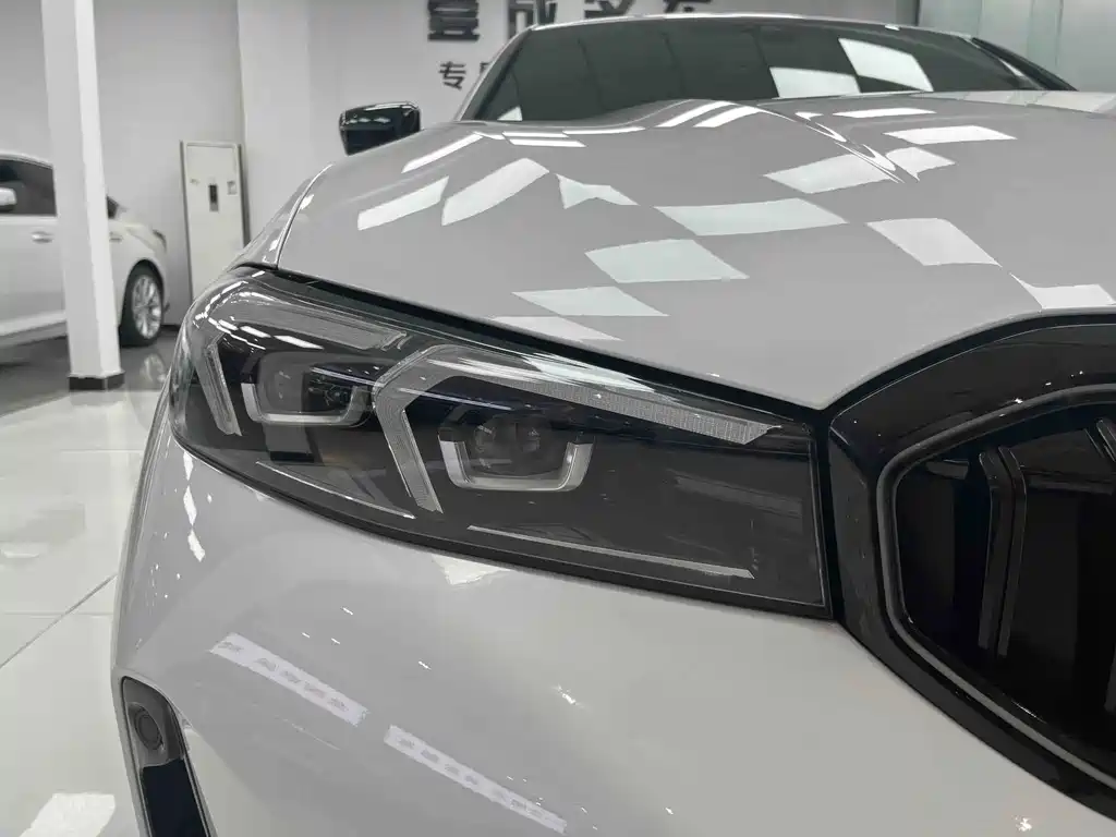 BMW 3 Series — миниатюра 16