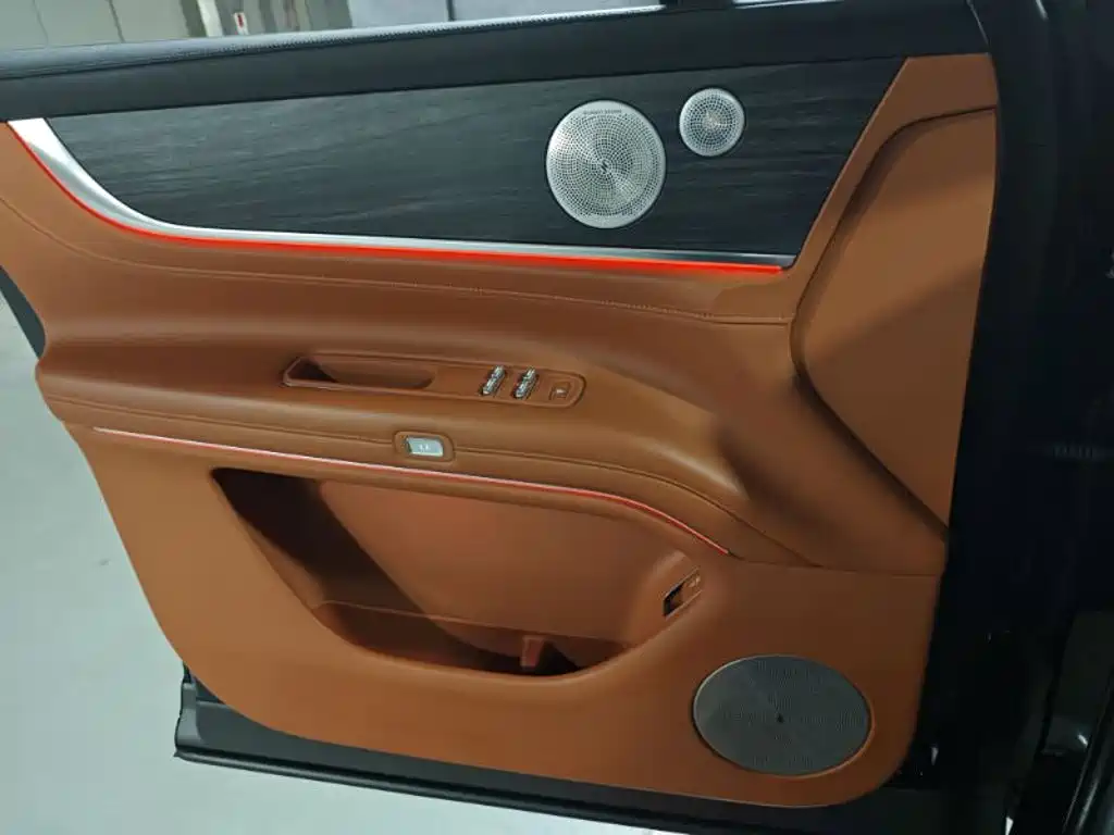 AITO AITO M9 — миниатюра 6