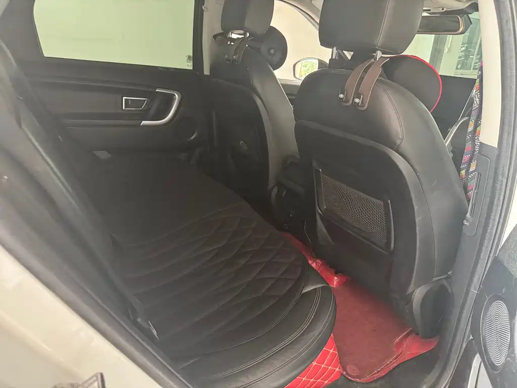 Land Rover Discovery Sport — миниатюра 8
