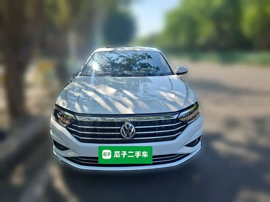 Volkswagen Sagitar — миниатюра 2