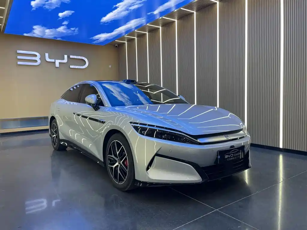 BYD Han L 2025 EV 701KM Flagship