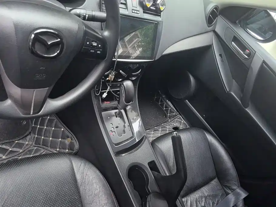 Mazda 马自达2(进口) — миниатюра 16