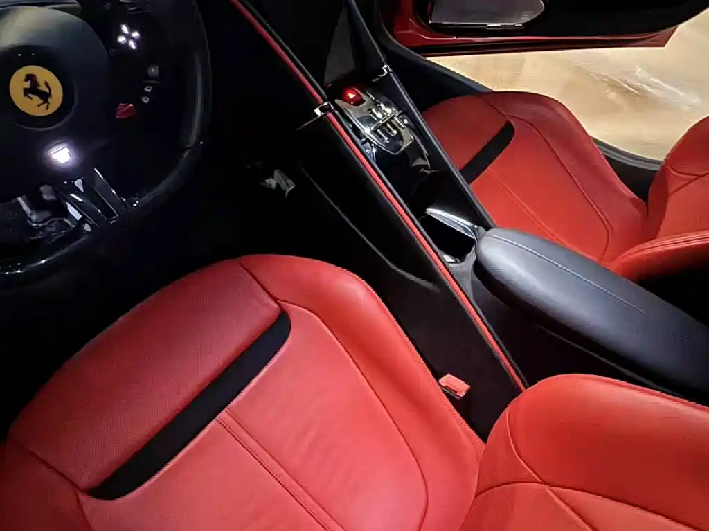 Ferrari Roma — миниатюра 5