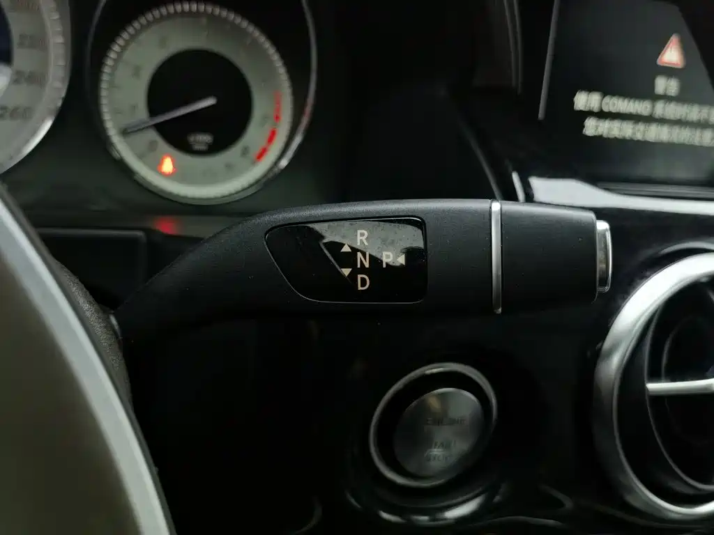 Mercedes-Benz GLK-Class — миниатюра 13