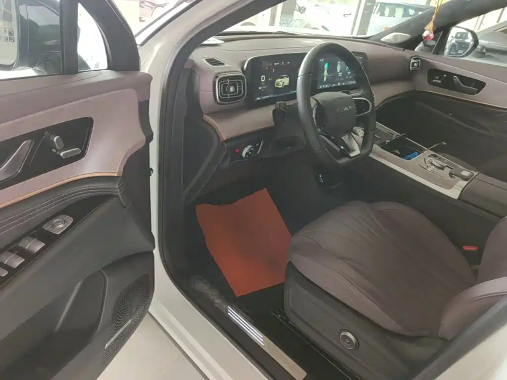 Chery Tiggo 9 — миниатюра 16