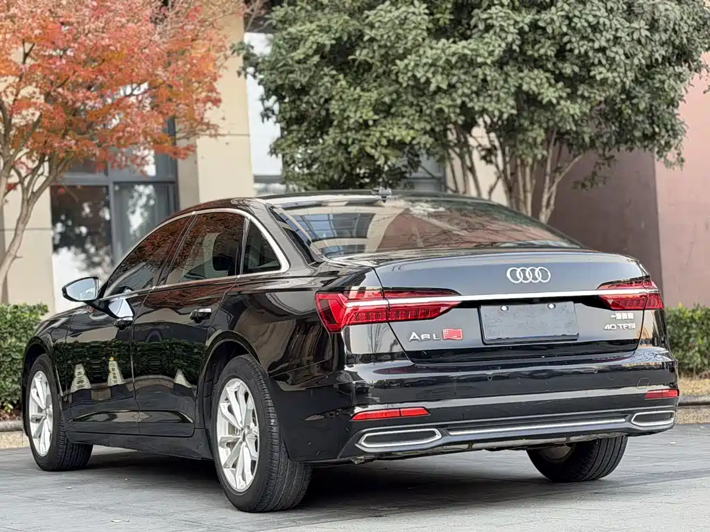 Audi A6L 2021 40 TFSI Luxury