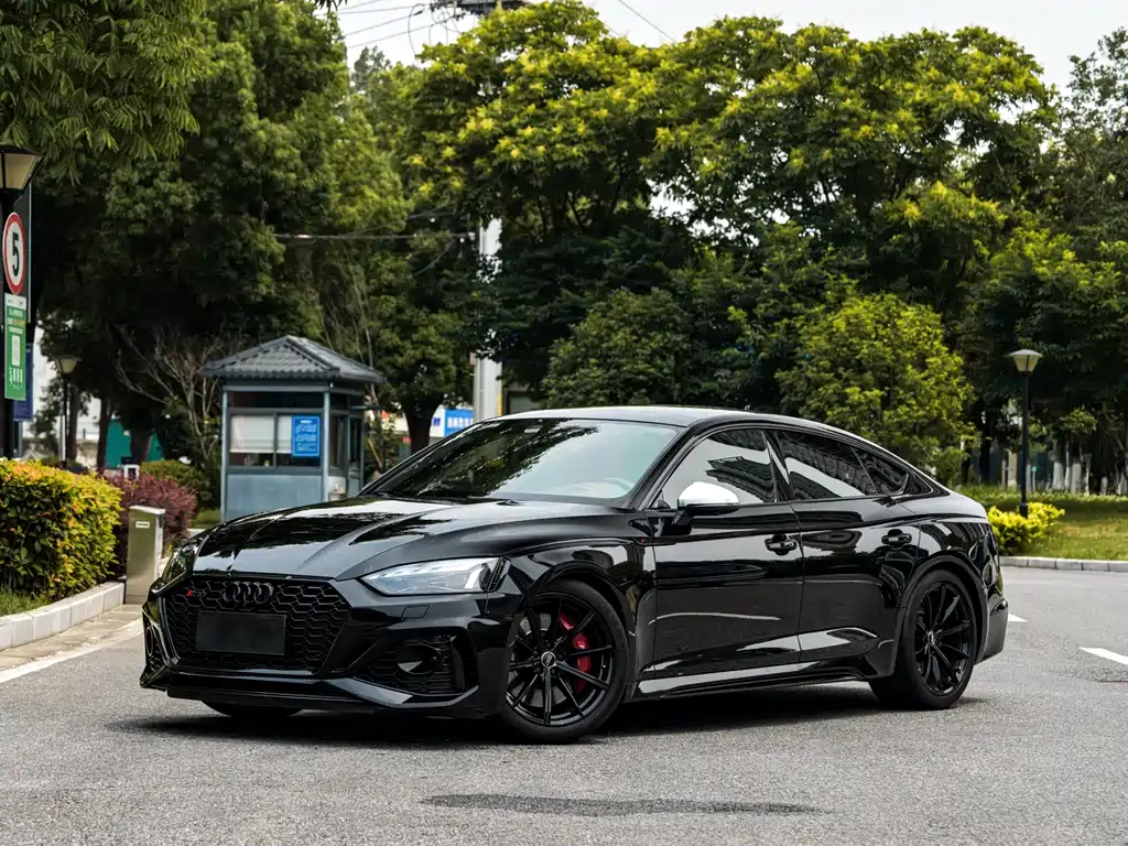 Купить Audi RS 5