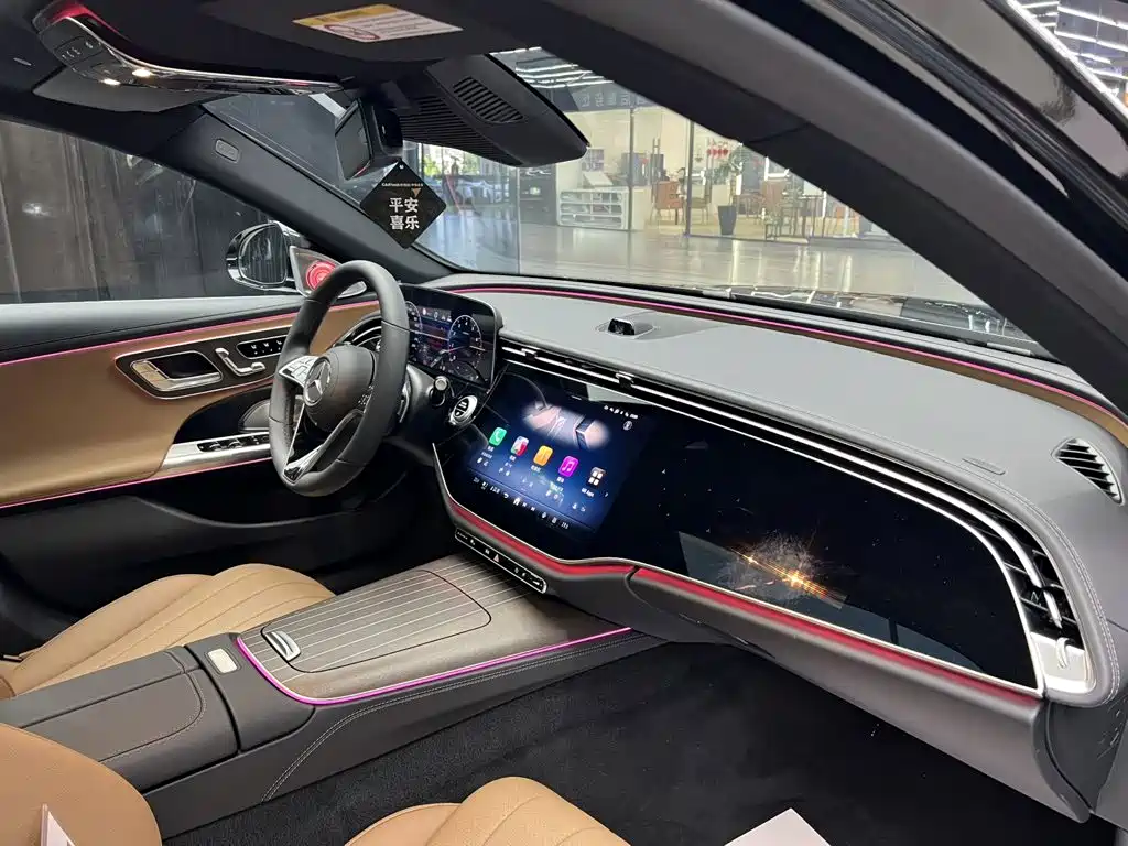Mercedes-Benz E-Class — миниатюра 16