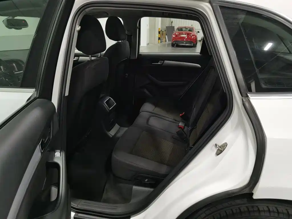 Audi Q5 — миниатюра 15