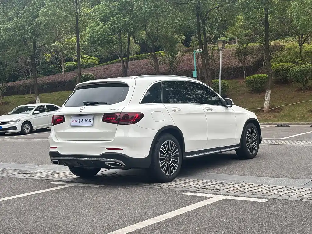 Mercedes-Benz GLC — миниатюра 9