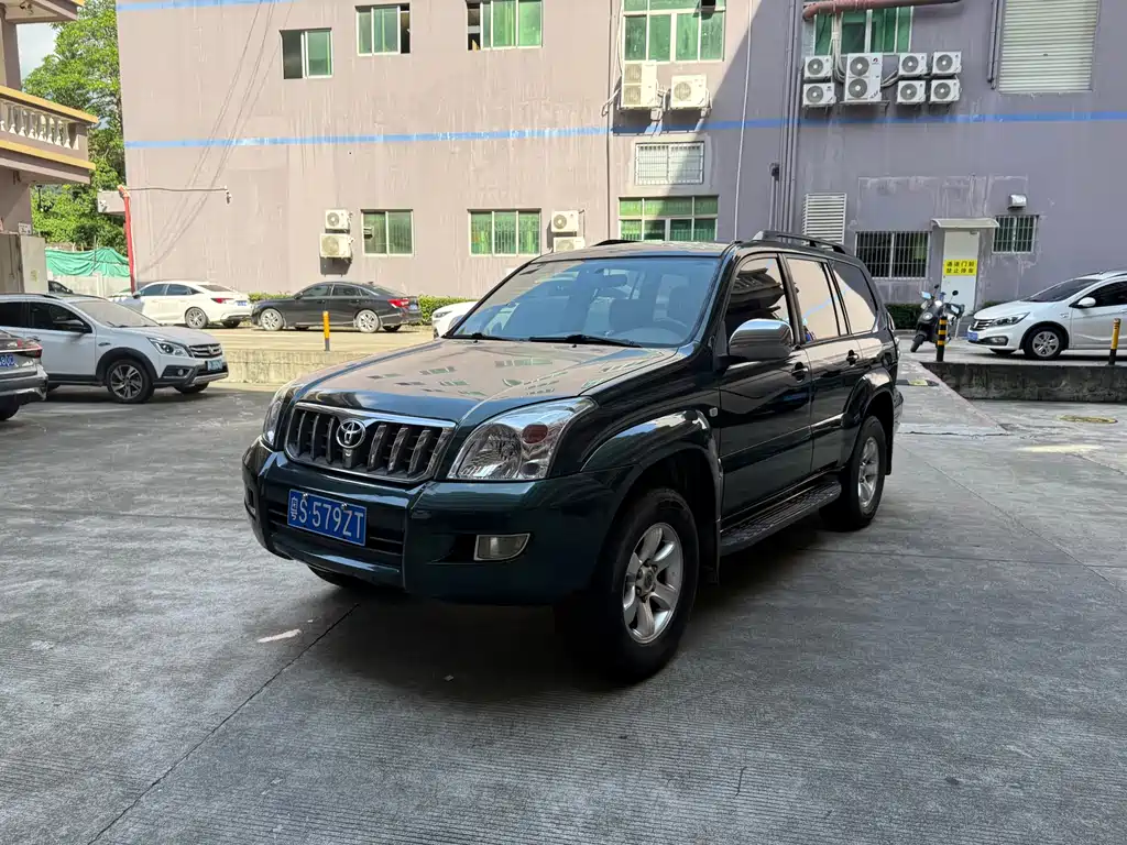 Toyota Land Cruiser Prado 03 2.7L AT