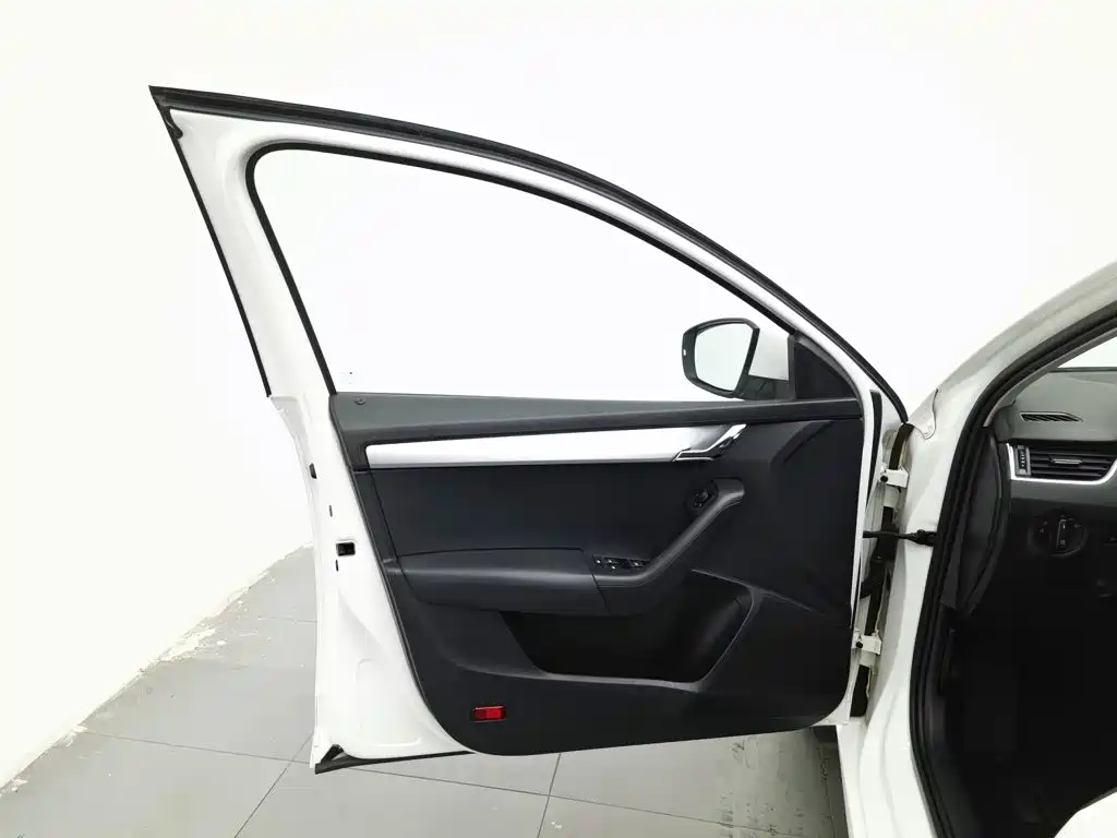 Skoda Octavia — миниатюра 8