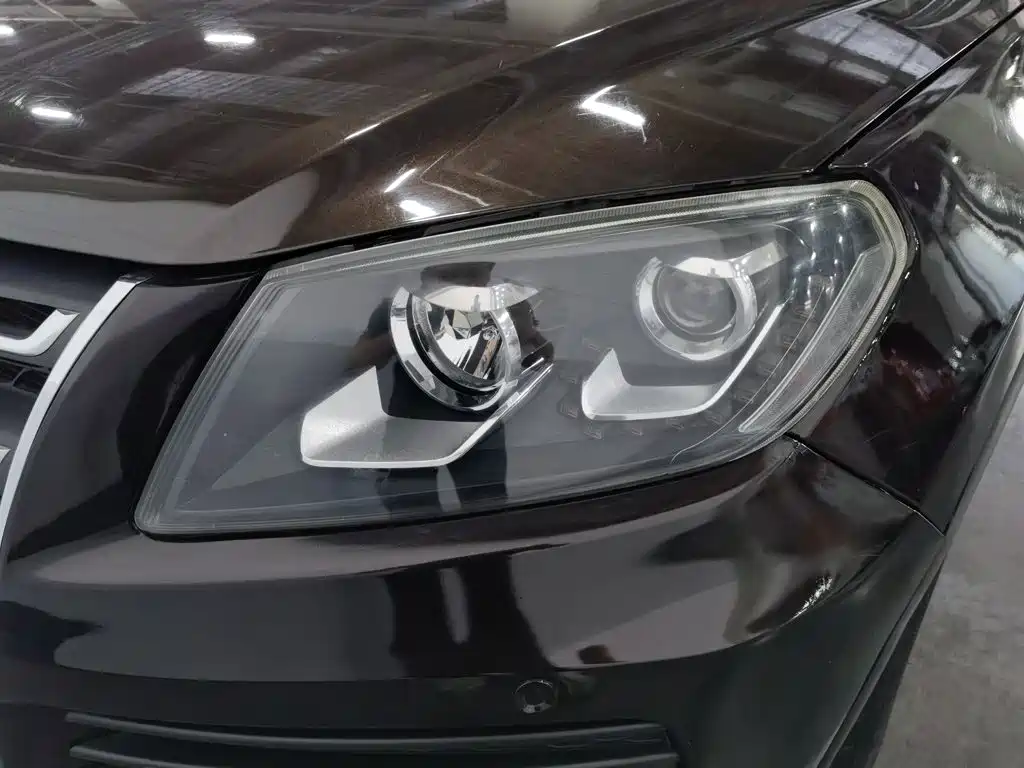 Yema Mustang T70 — миниатюра 7