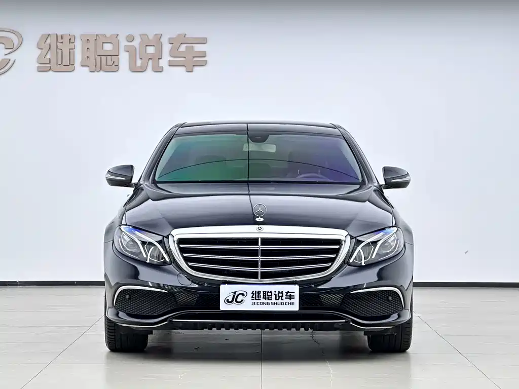Mercedes-Benz E-Class — миниатюра 2