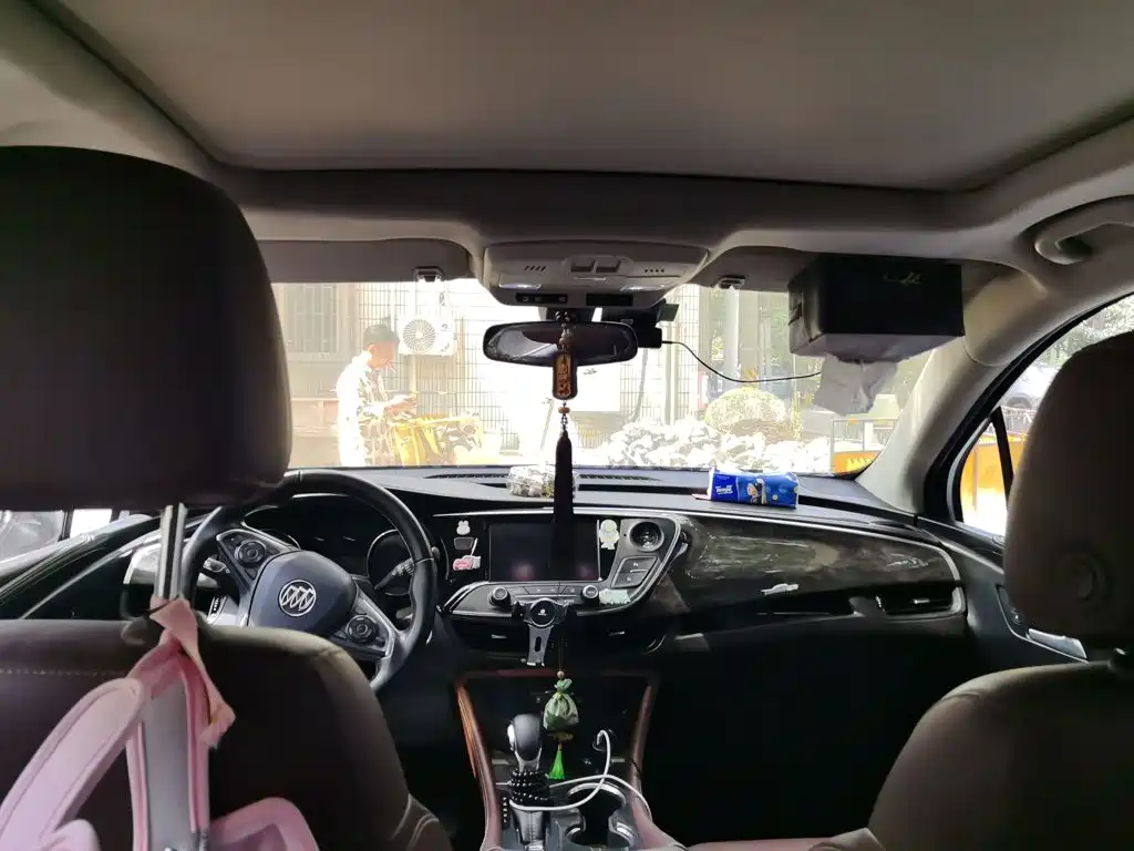 Buick Envision Plus — миниатюра 15