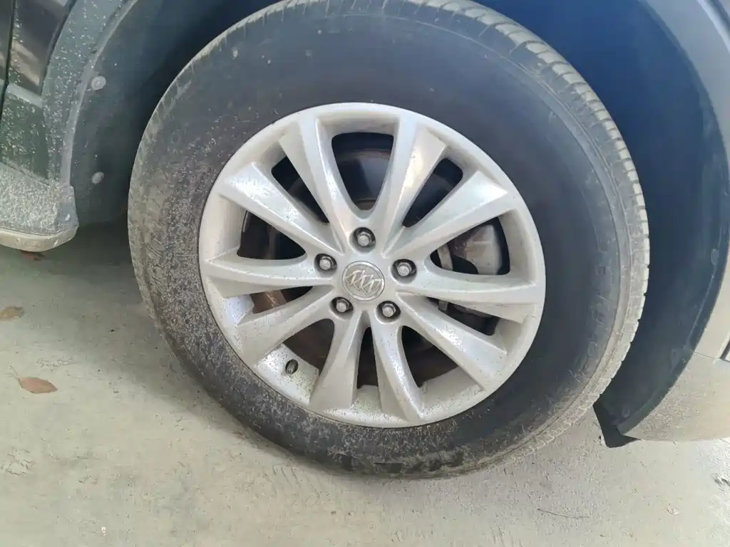 Buick Envision Plus — миниатюра 25