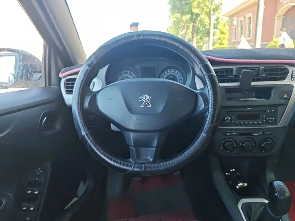 Peugeot 301 — миниатюра 11