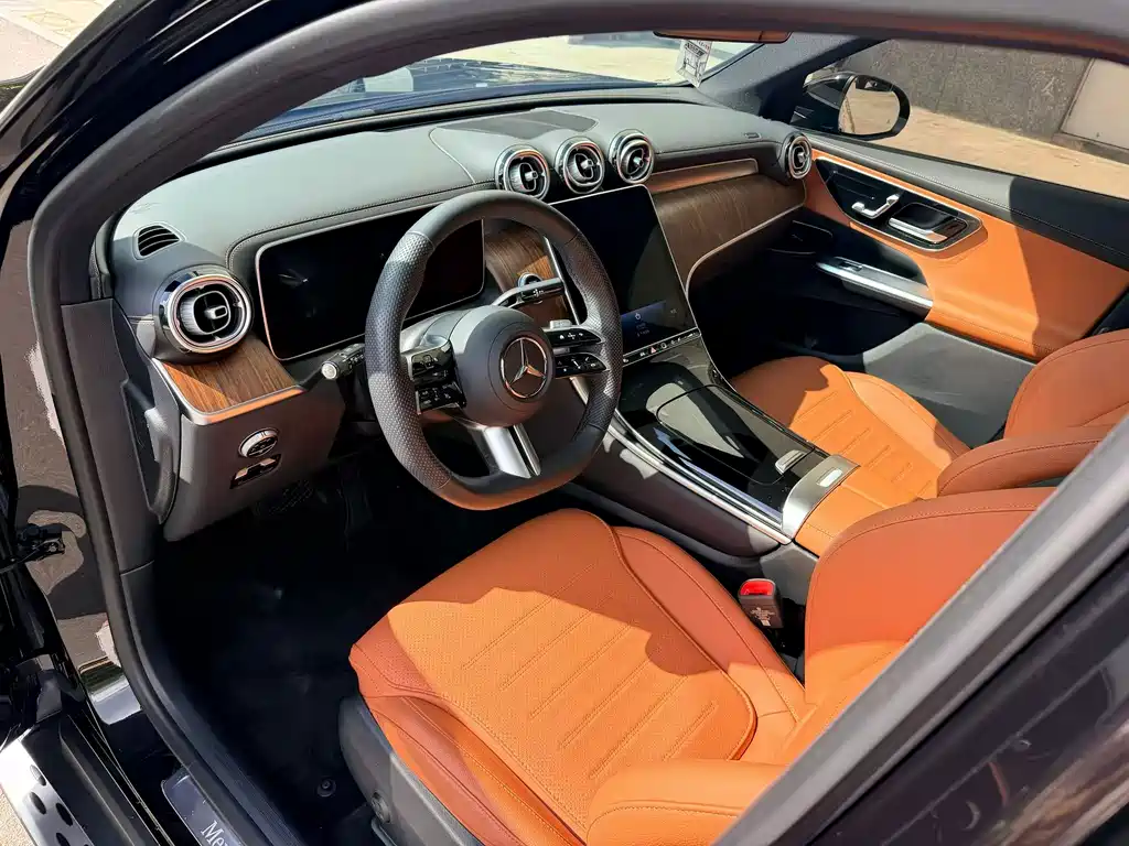 Mercedes-Benz GLC — миниатюра 3