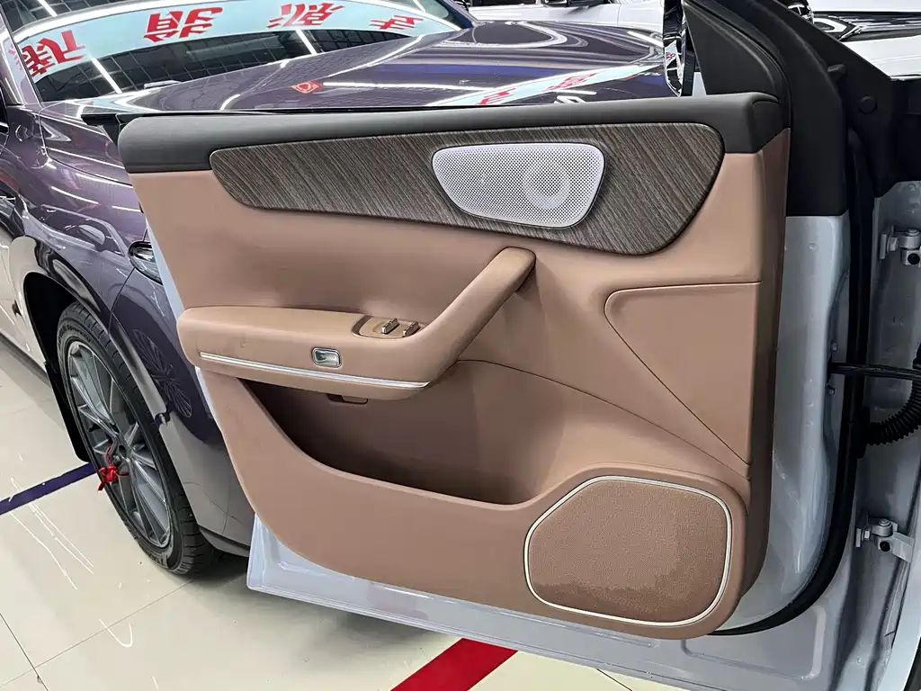 Leapmotor Leapmotor C11 — миниатюра 14