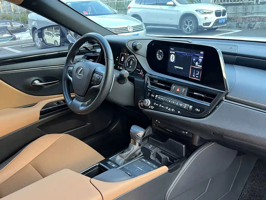 Lexus ES — миниатюра 14