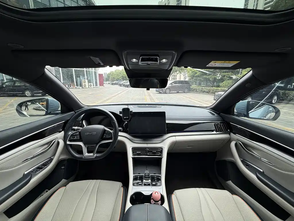 BYD Song Plus PLUS 2024 DM-i 110km Flagship PLUS