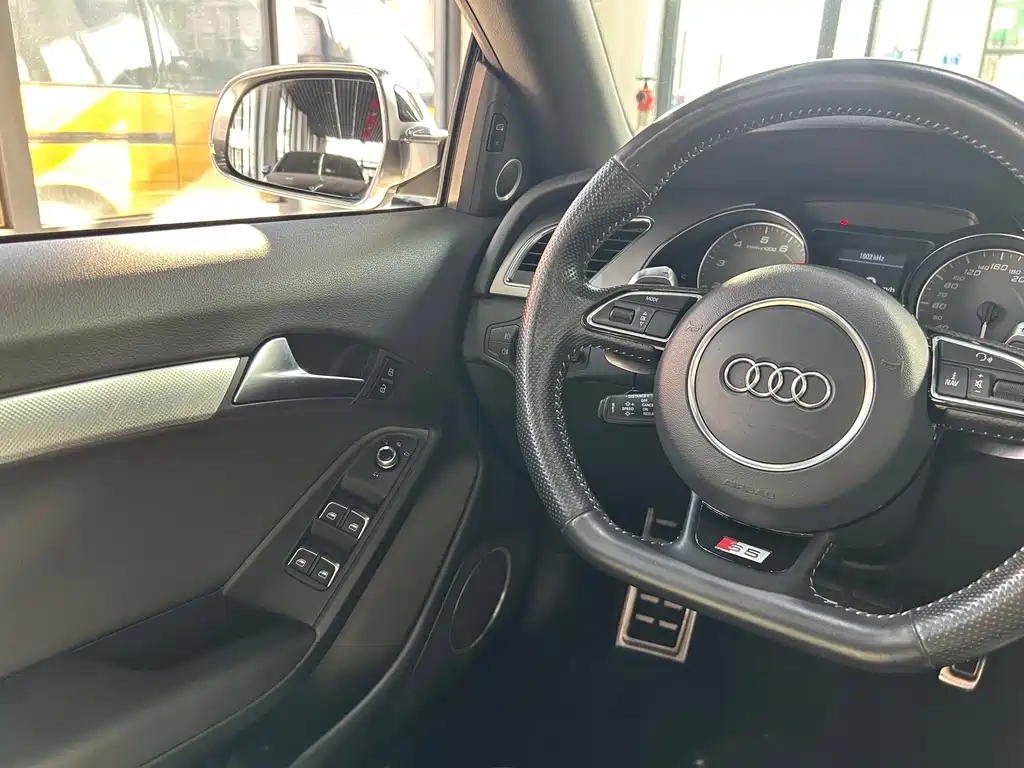 Audi A5 (Import) — миниатюра 12
