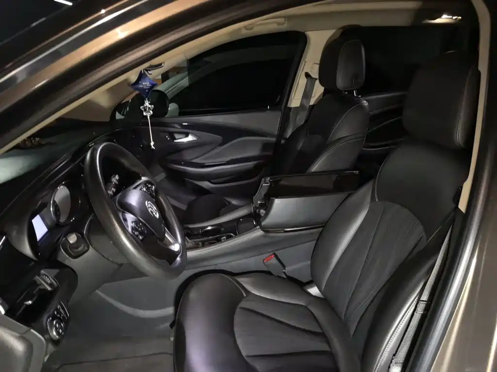 Buick Envision Plus — миниатюра 16