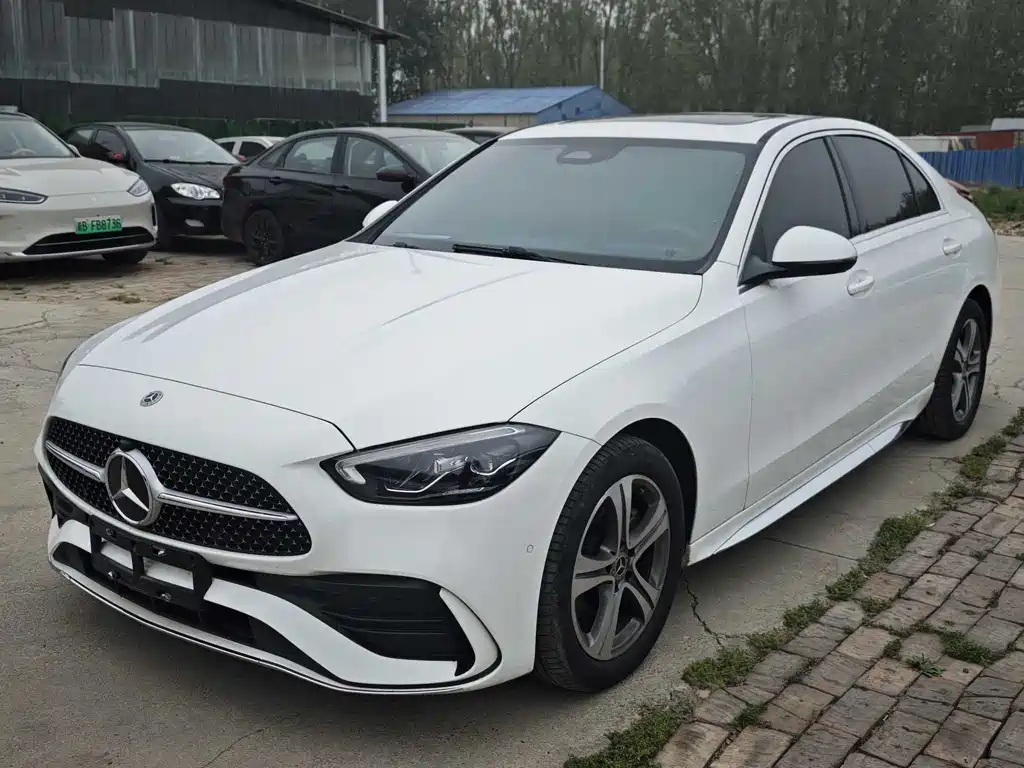 Mercedes-Benz C-Class 2022