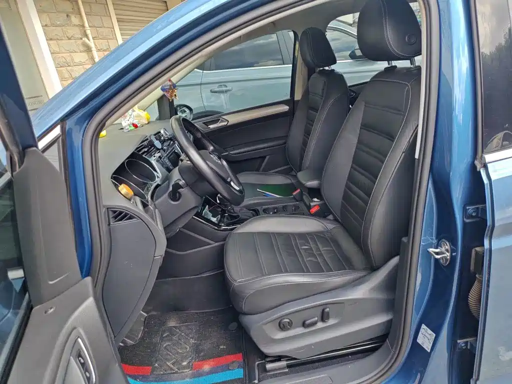 Volkswagen Touran — миниатюра 8
