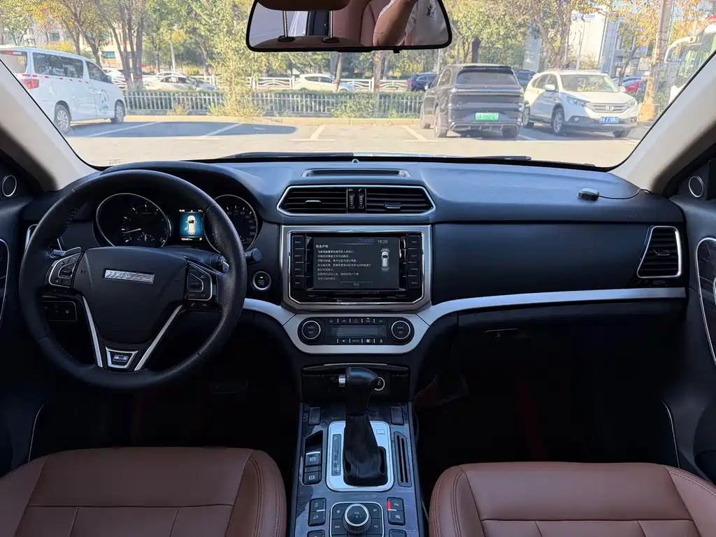 Haval H6 Coupe — миниатюра 10