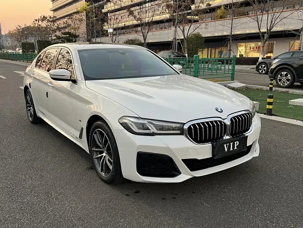 BMW 5 Series 5 2022 525Li M Sport